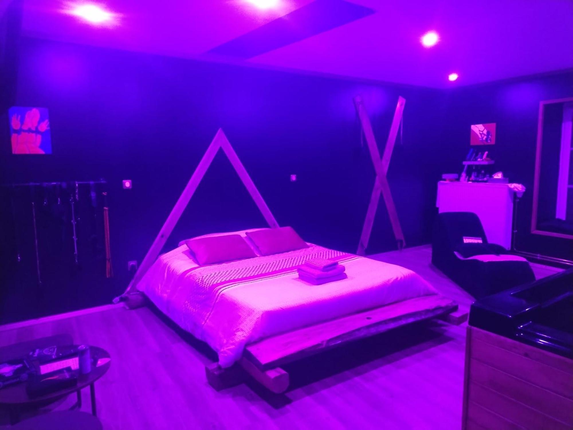Love-Room L'Eden Du Desir Vecqueville Exterior photo